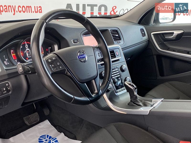 Универсал Volvo V60 2018 в Львове