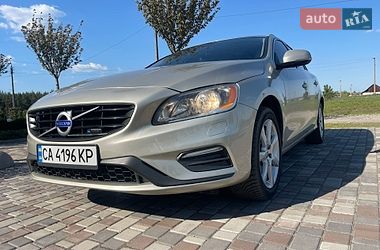Универсал Volvo V60 2016 в Смеле