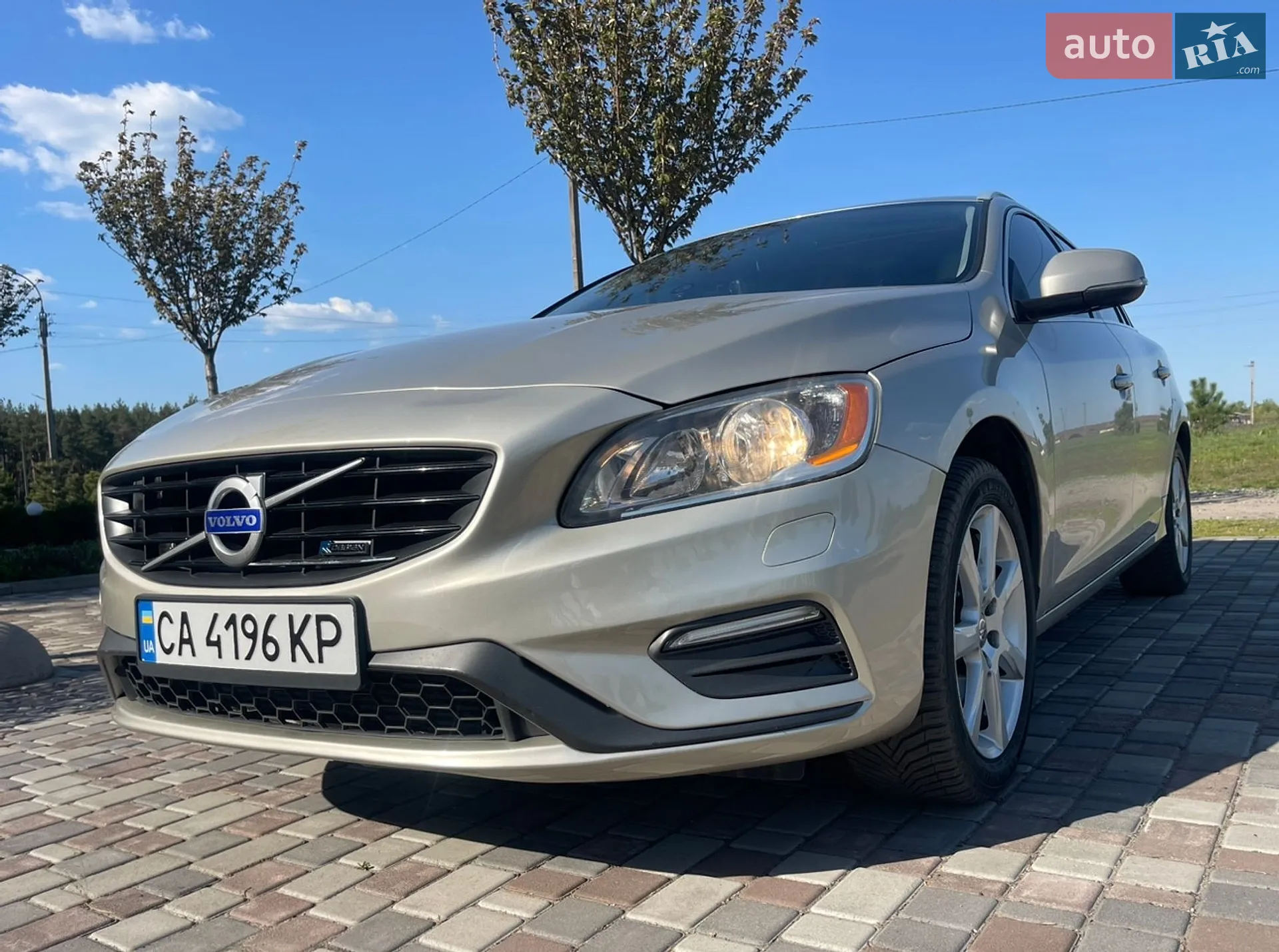 2016 Volvo V60 - фото 1