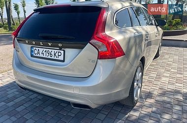 Универсал Volvo V60 2016 в Смеле