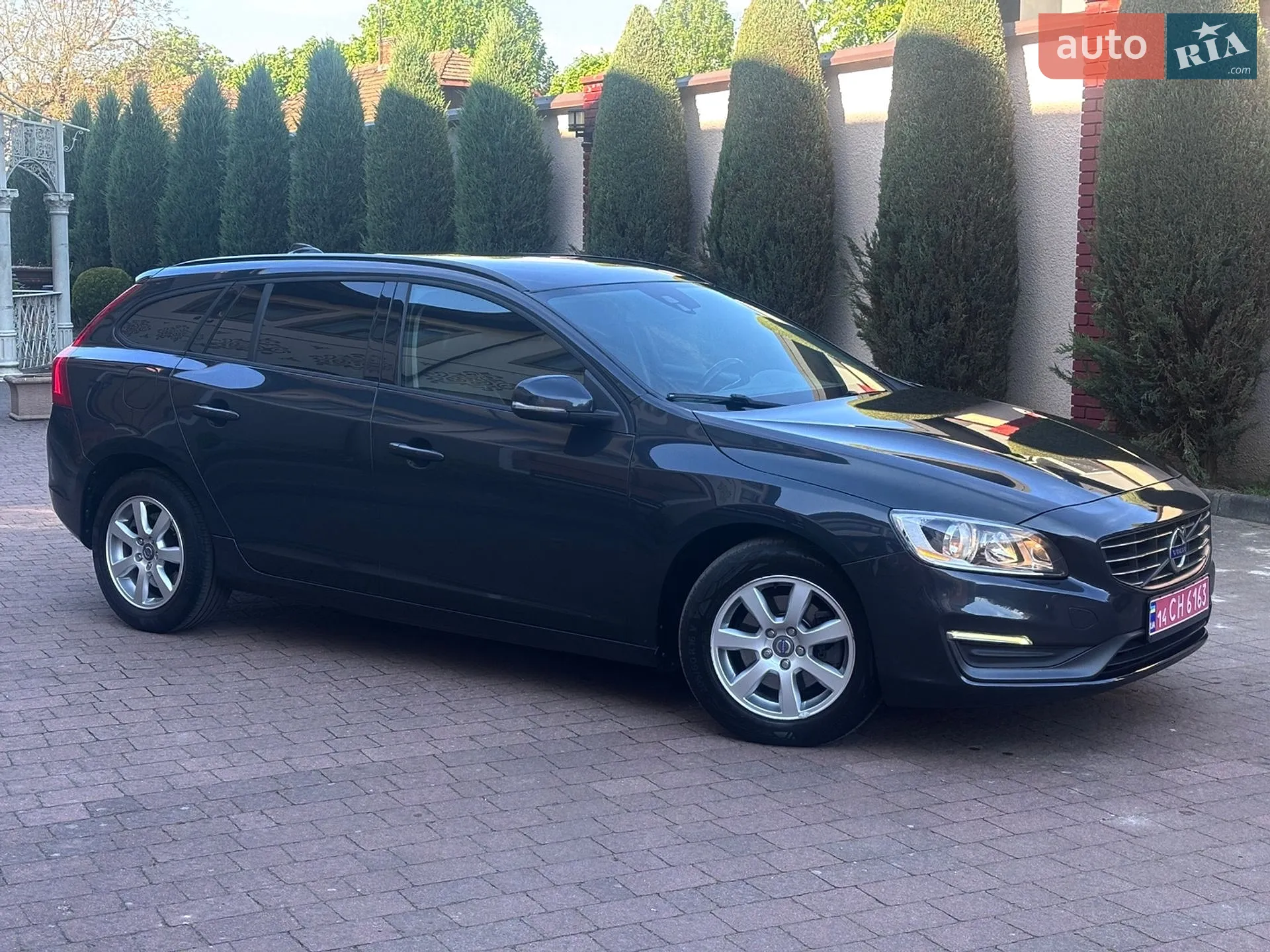 2015 Volvo V60 - мініатюра 6