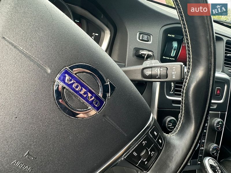 Универсал Volvo V60 2013 в Луцке