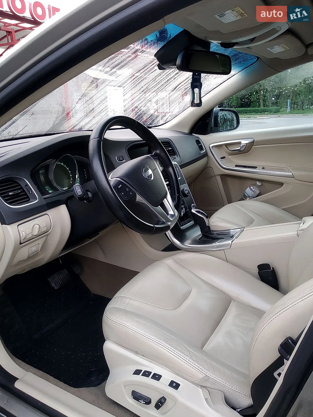 2013 Volvo V60 - мініатюра 13