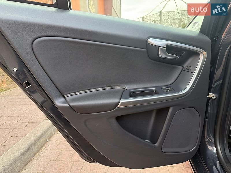Универсал Volvo V60 2012 в Стрые