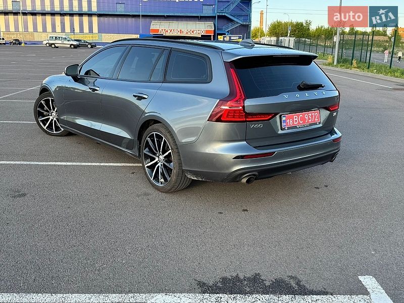 Универсал Volvo V60 2019 в Ровно