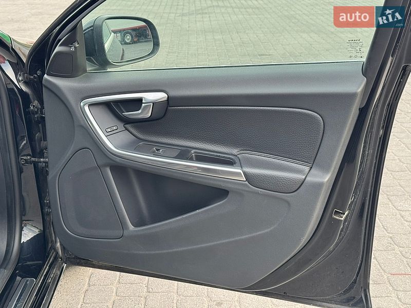 Универсал Volvo V60 2013 в Радивилове фото 40 Универсал Volvo V60 2013 в Радивилове