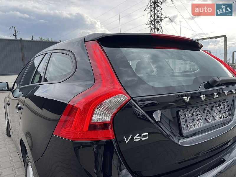 Универсал Volvo V60 2015 в Луцке