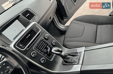 Универсал Volvo V60 2015 в Луцке