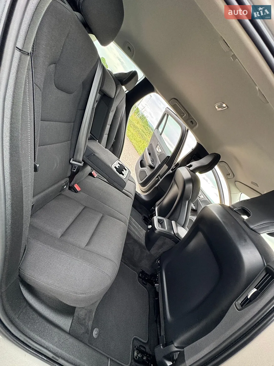 2021 Volvo V60 - мініатюра 91