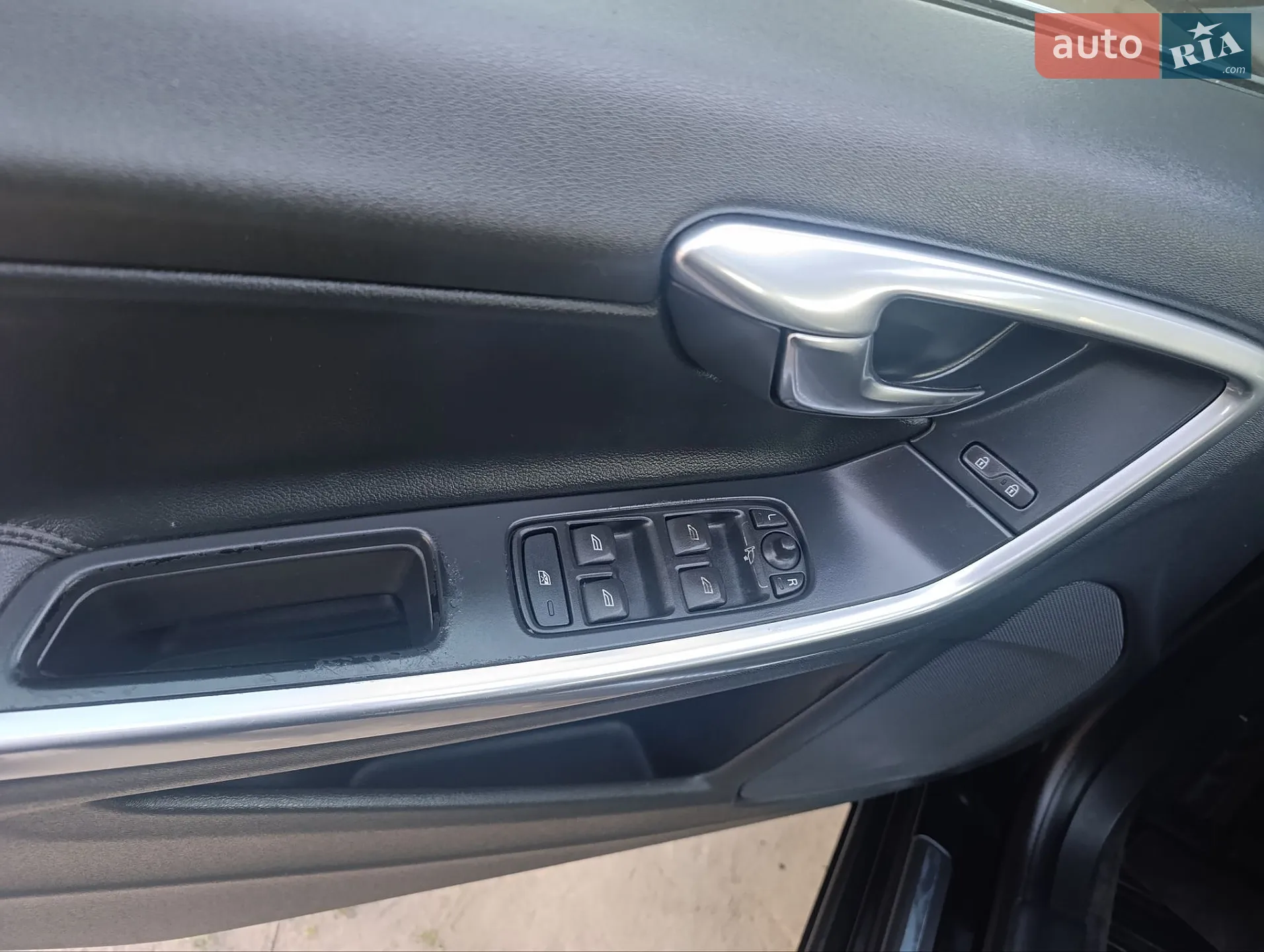 2015 Volvo V60 - мініатюра 26