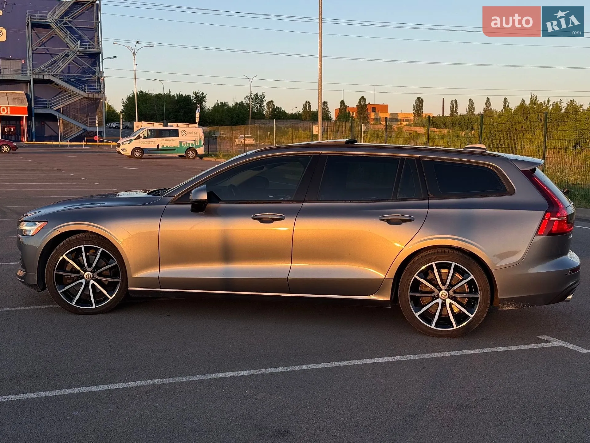 2019 Volvo V60 - мініатюра 37