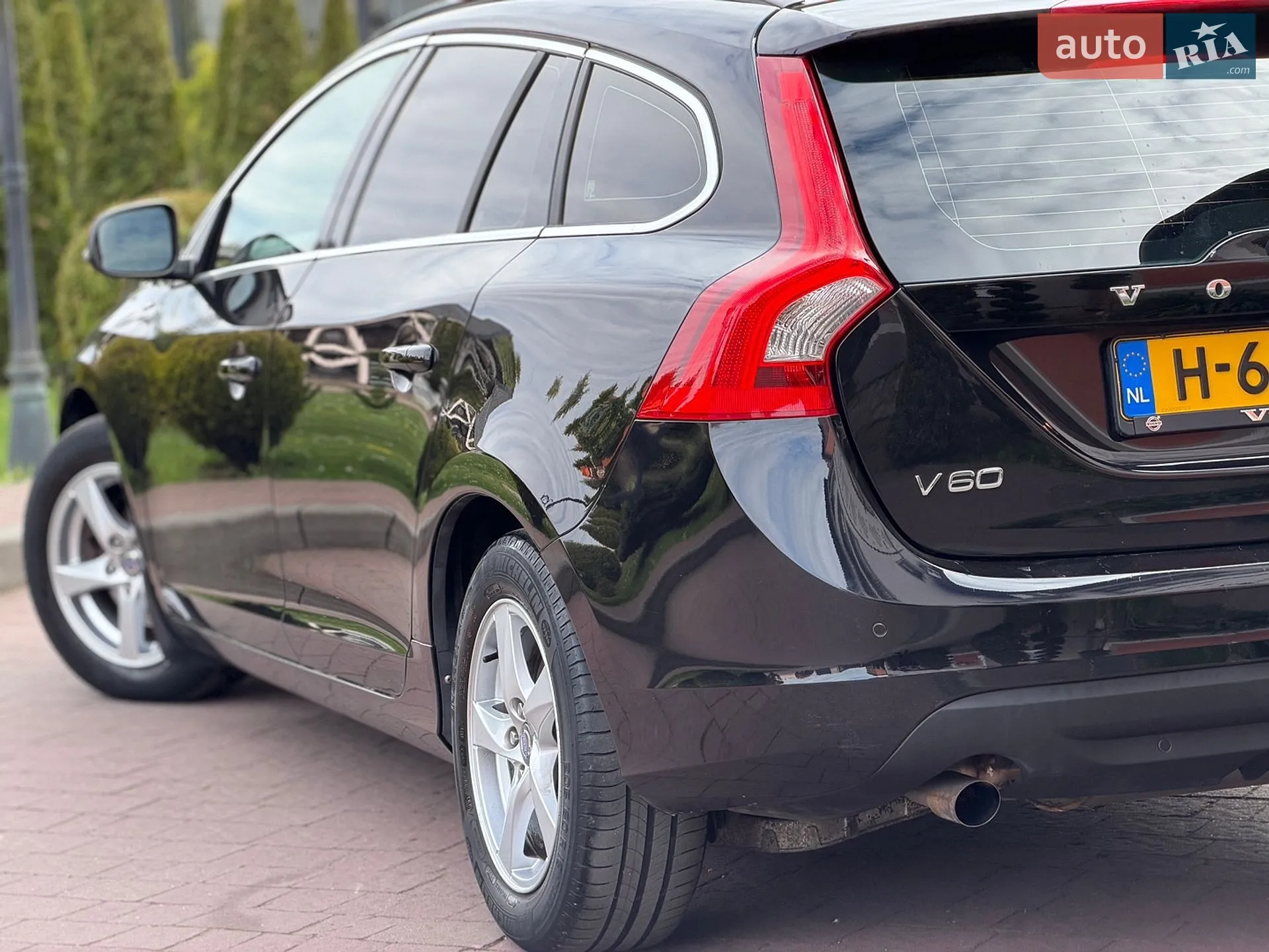 2011 Volvo V60 - мініатюра 11