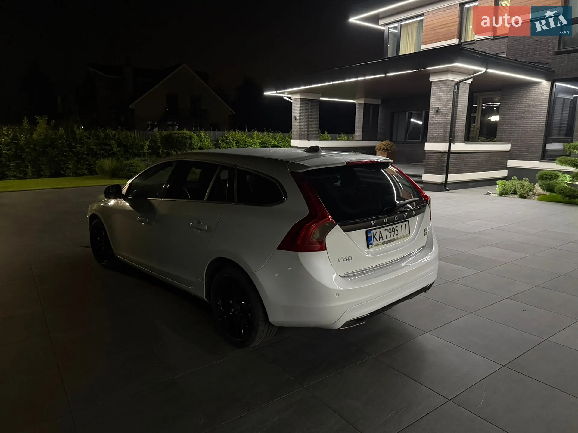 2016 Volvo V60 - мініатюра 5