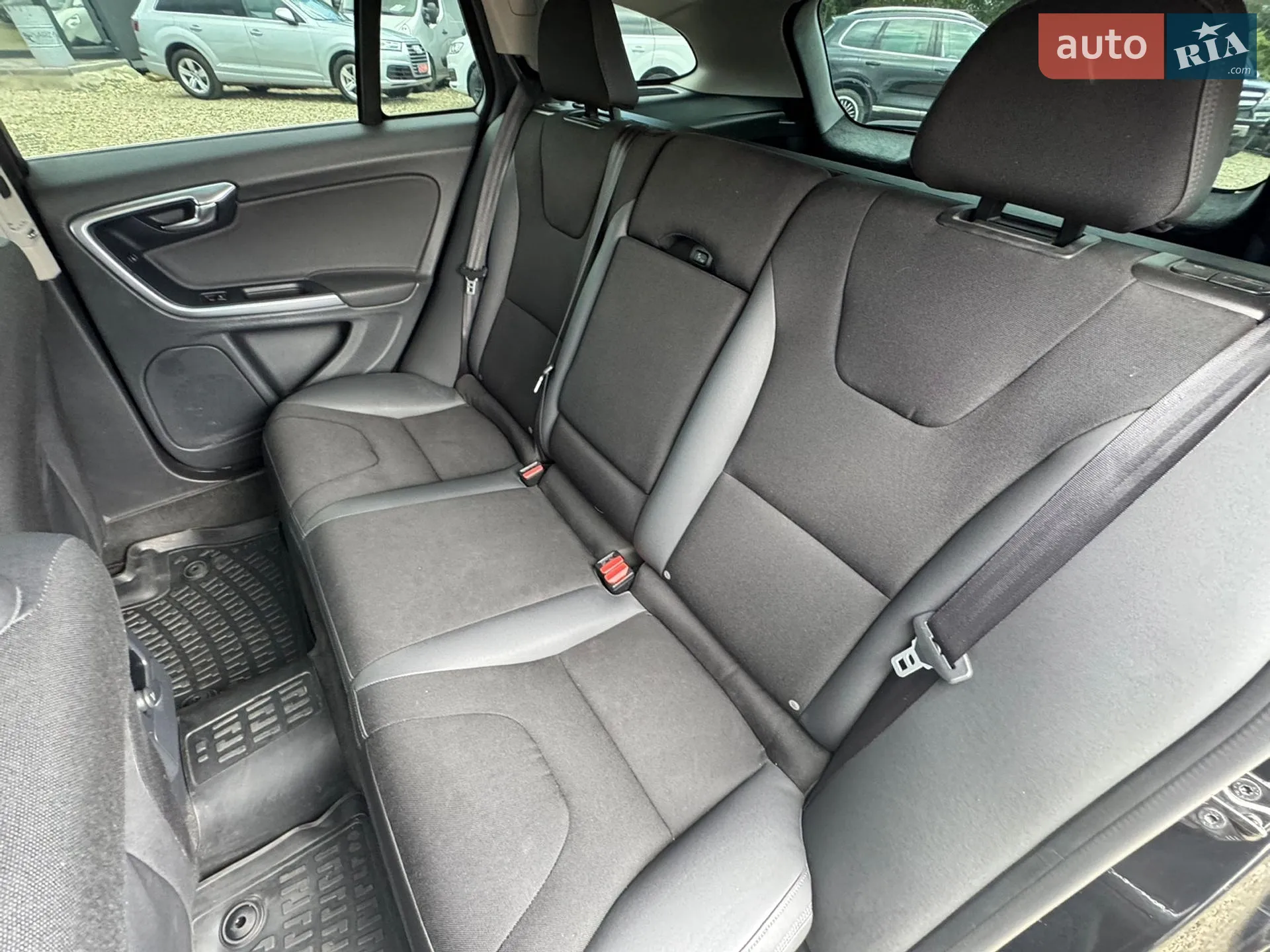 2010 Volvo V60 - мініатюра 38