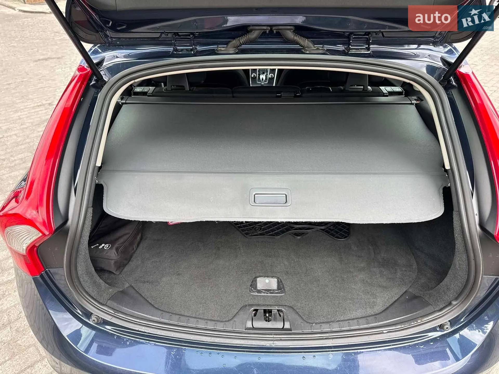2013 Volvo V60 - мініатюра 12
