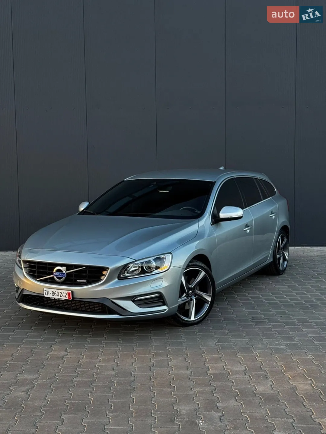 2014 Volvo V60 - фото 1