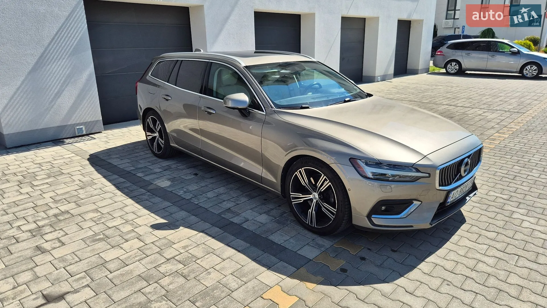 2020 Volvo V60 - мініатюра 2