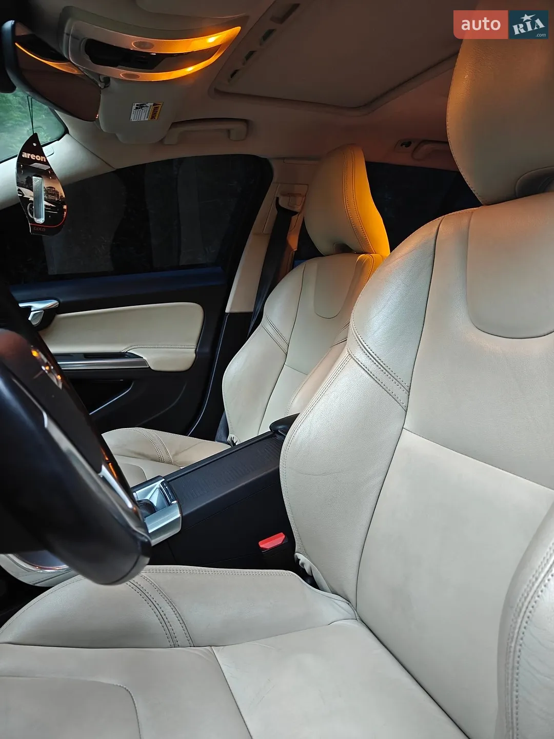 2017 Volvo V60 - мініатюра 21
