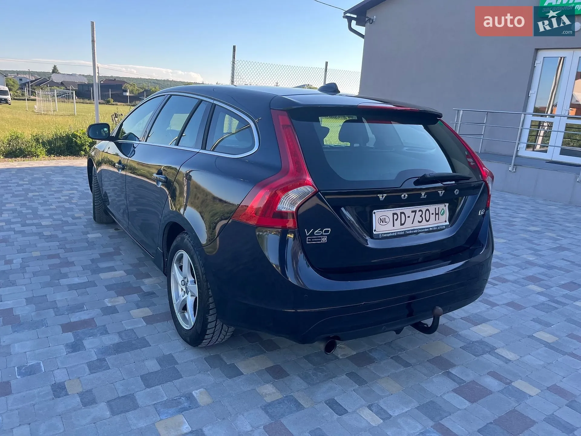 2017 Volvo V60 - мініатюра 36