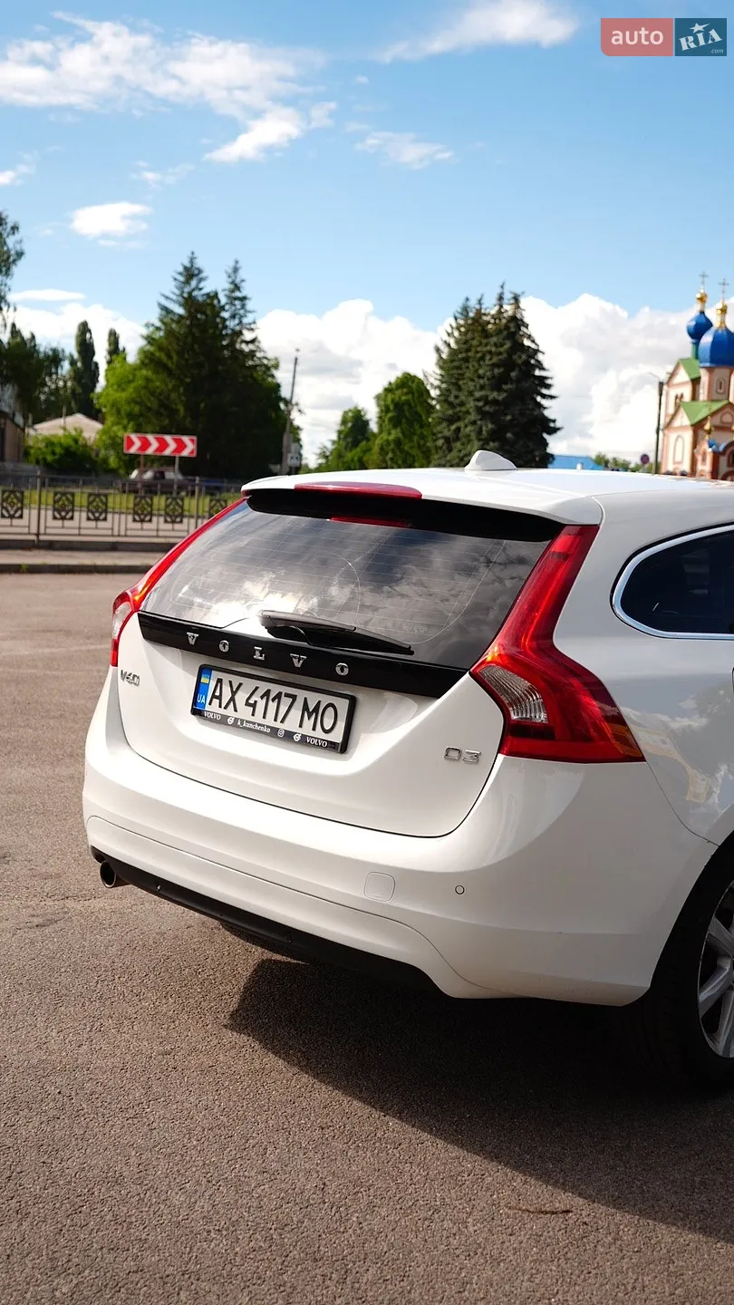 2016 Volvo V60 - мініатюра 10