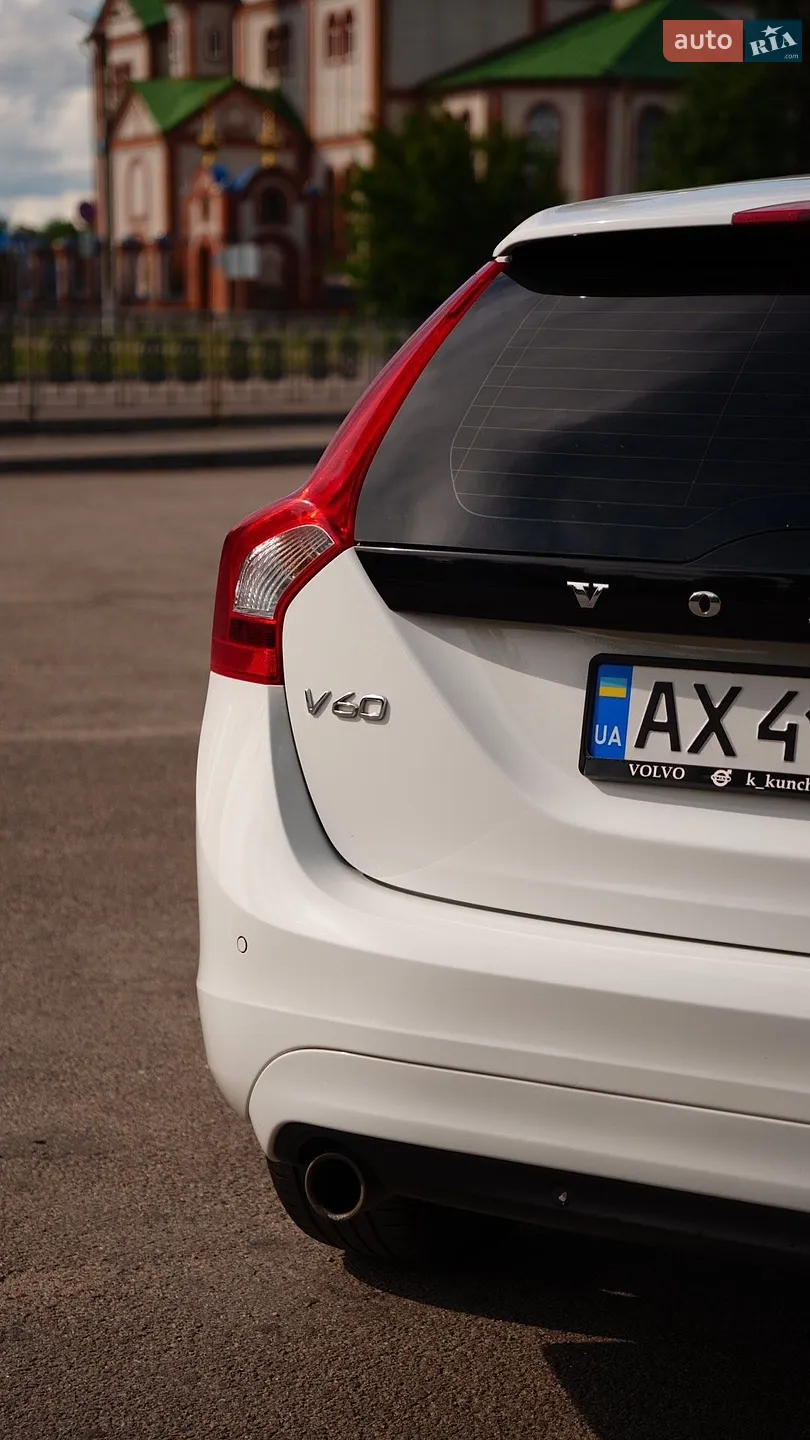 2016 Volvo V60 - мініатюра 27