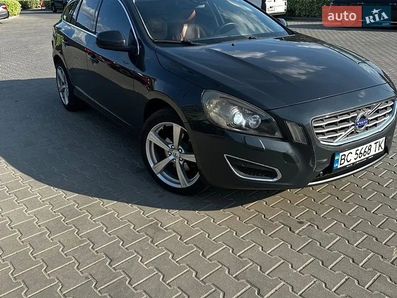 Volvo V60