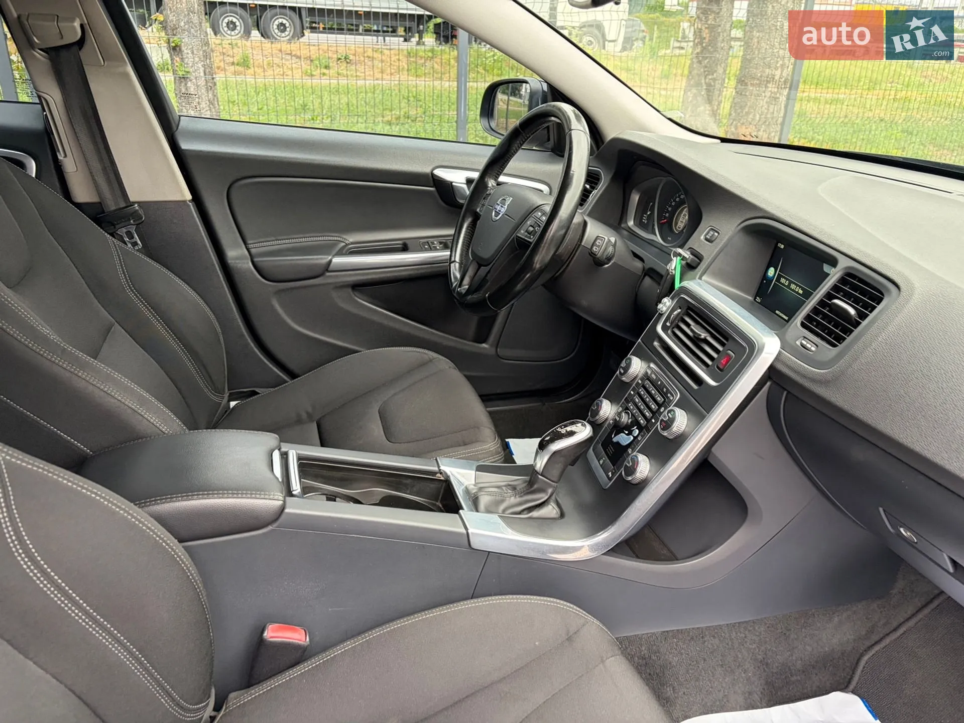 2015 Volvo V60 - мініатюра 61