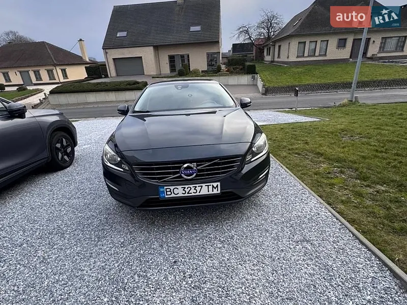 Volvo V60