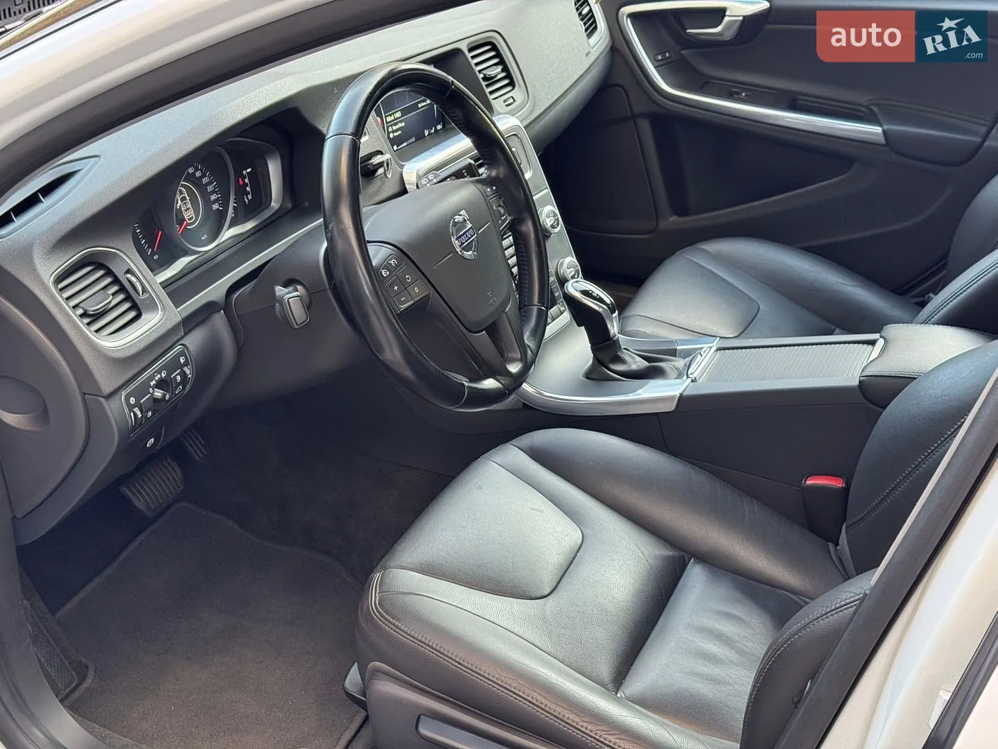 2015 Volvo V60 - мініатюра 24