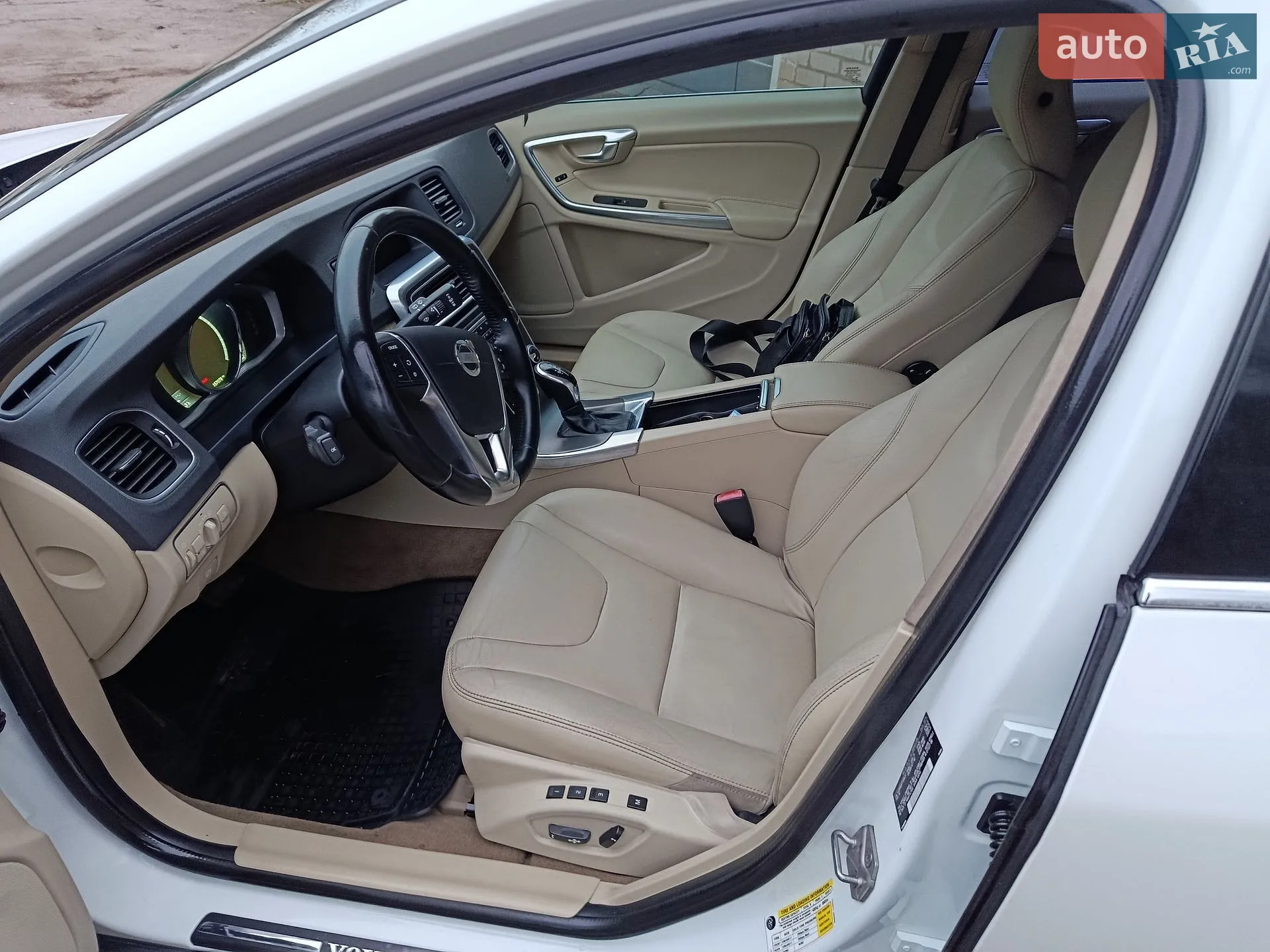 2014 Volvo V60 - мініатюра 7