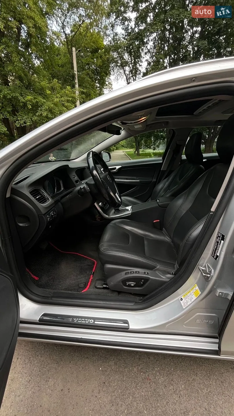 2014 Volvo V60 - мініатюра 11