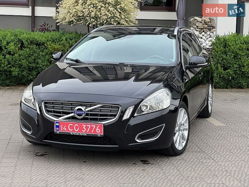 Универсал Volvo V60 2012 в Стрые