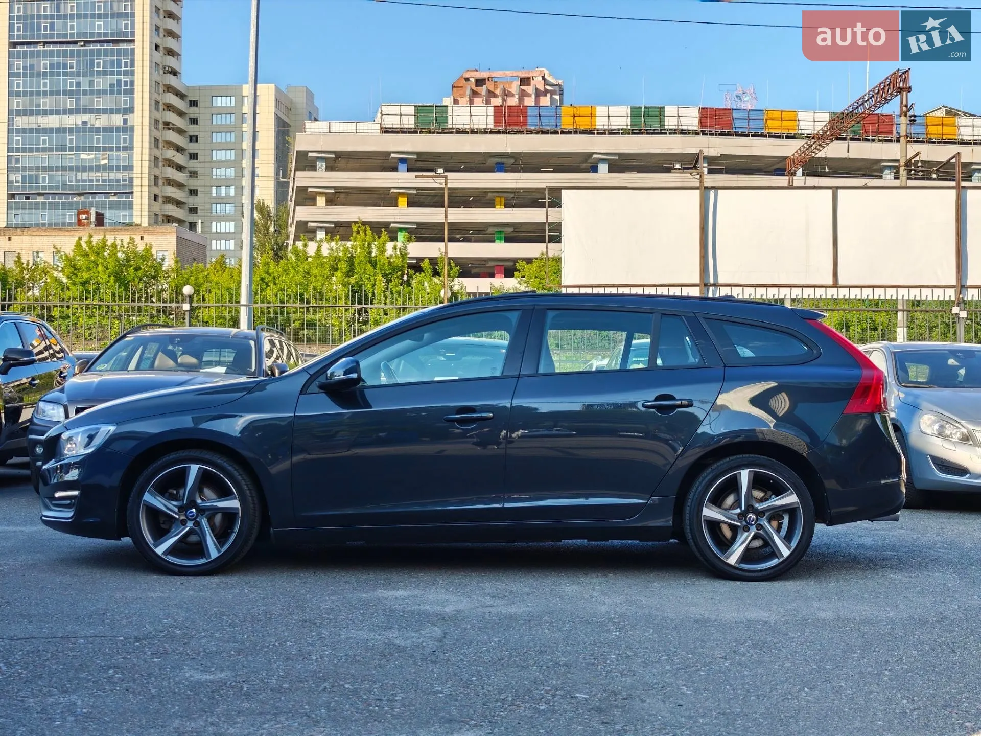 2015 Volvo V60 - мініатюра 13