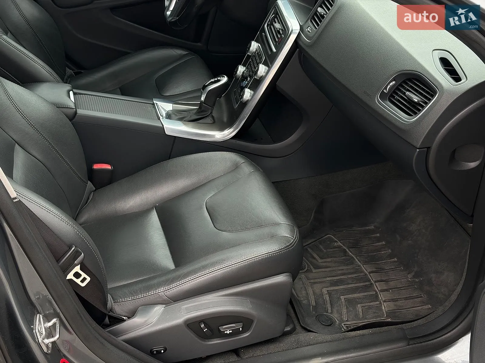2015 Volvo V60 - мініатюра 34