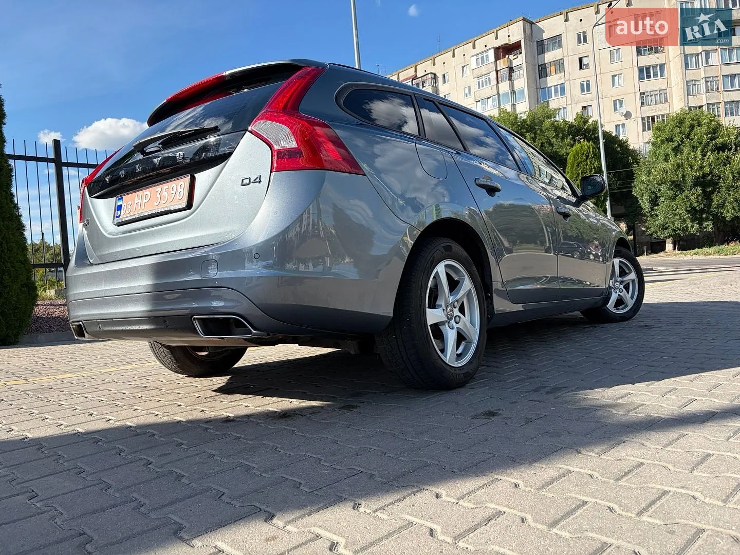 2016 Volvo V60 - мініатюра 8