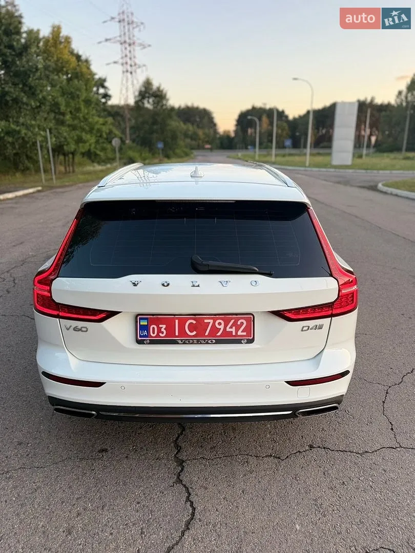 2019 Volvo V60 - мініатюра 20