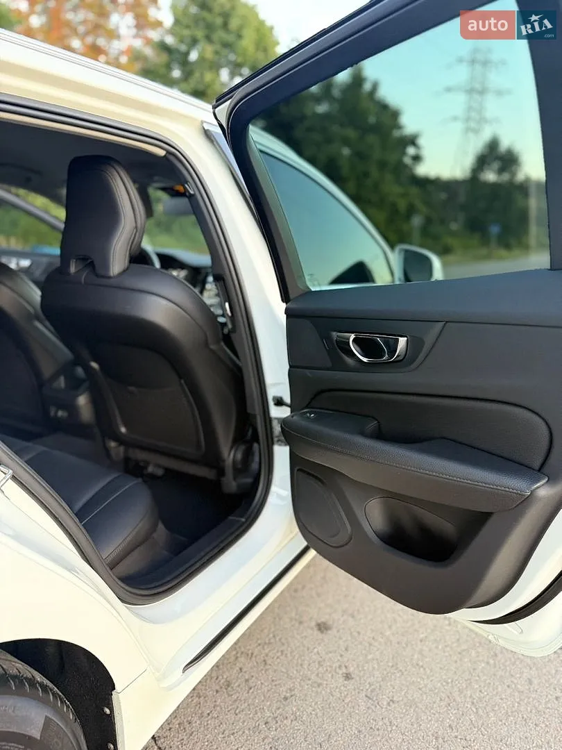 2019 Volvo V60 - мініатюра 50