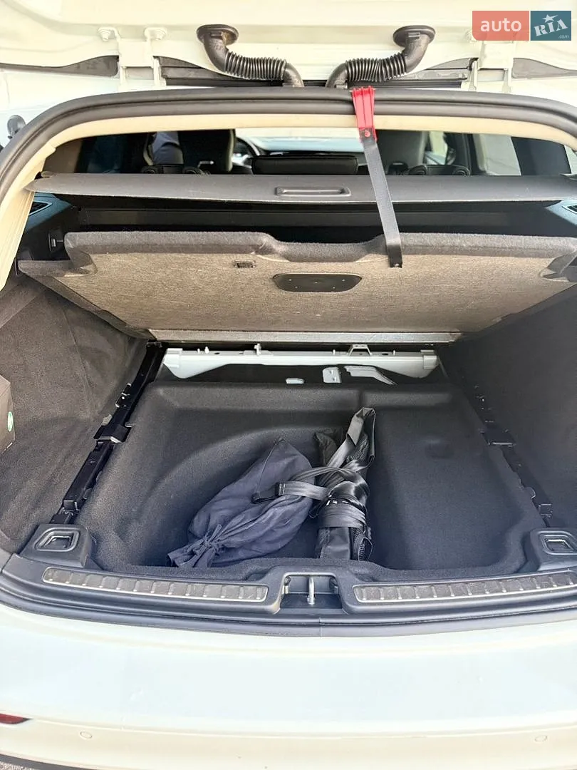 2019 Volvo V60 - мініатюра 57