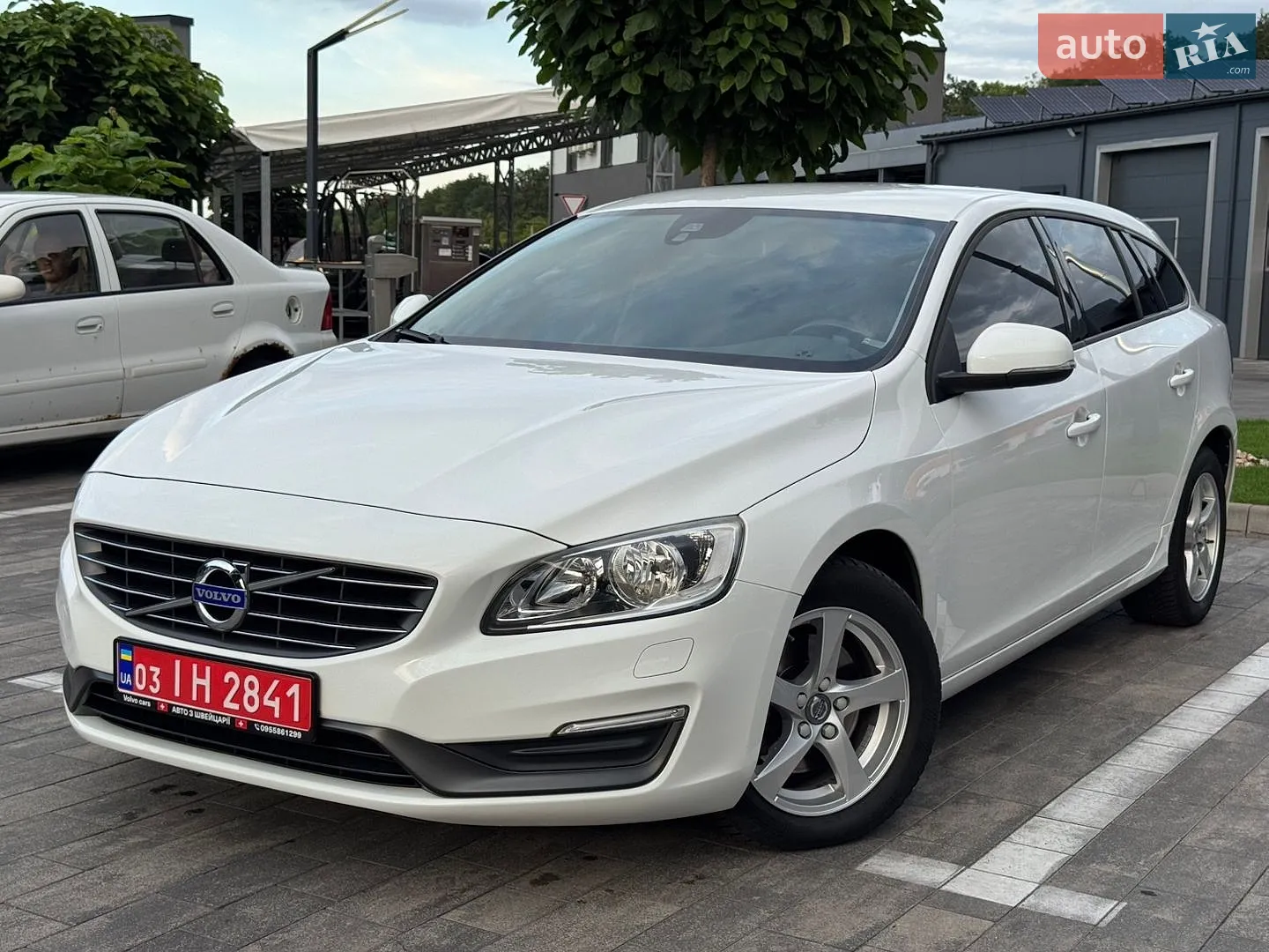 2015 Volvo V60 - мініатюра 12