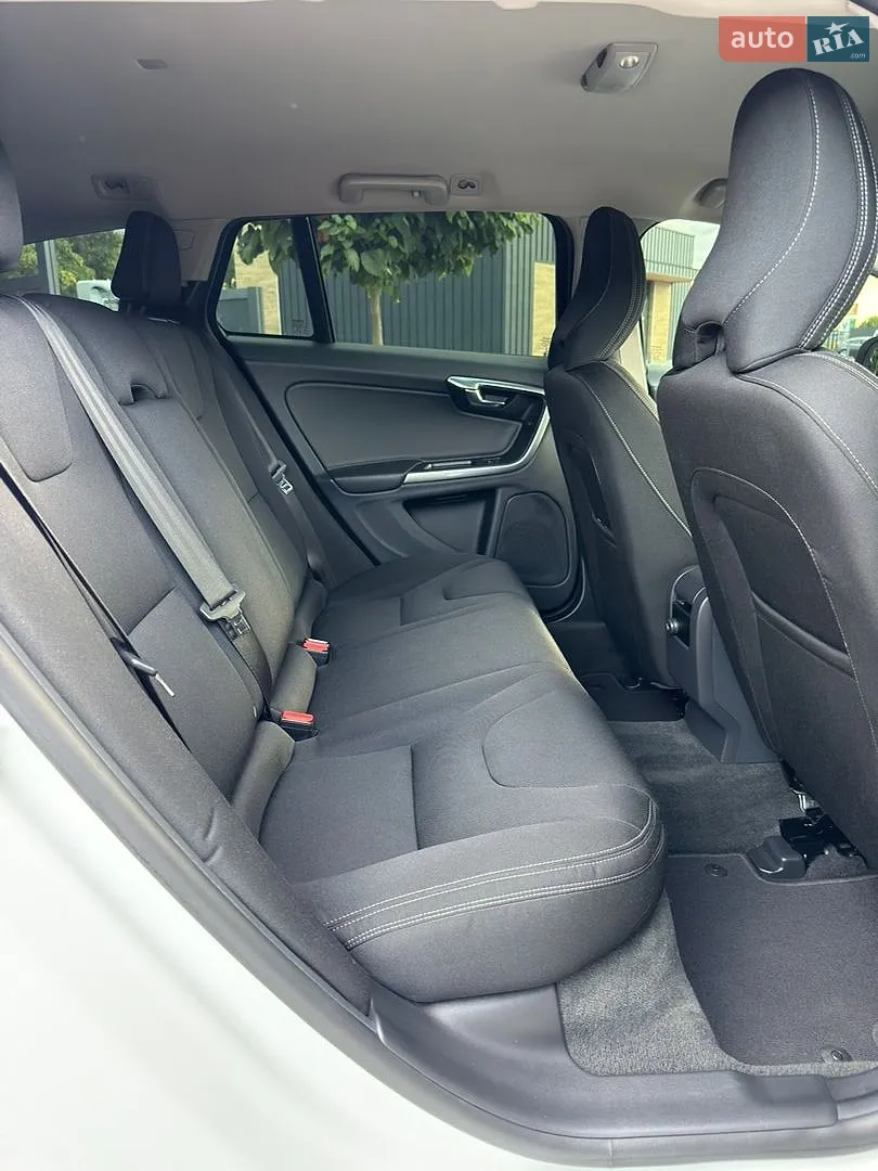 2015 Volvo V60 - мініатюра 44