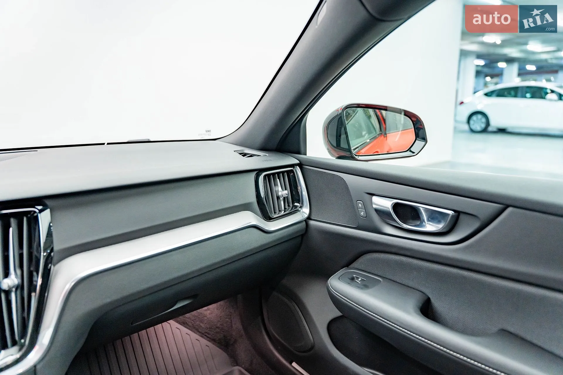 2021 Volvo V60 - мініатюра 13