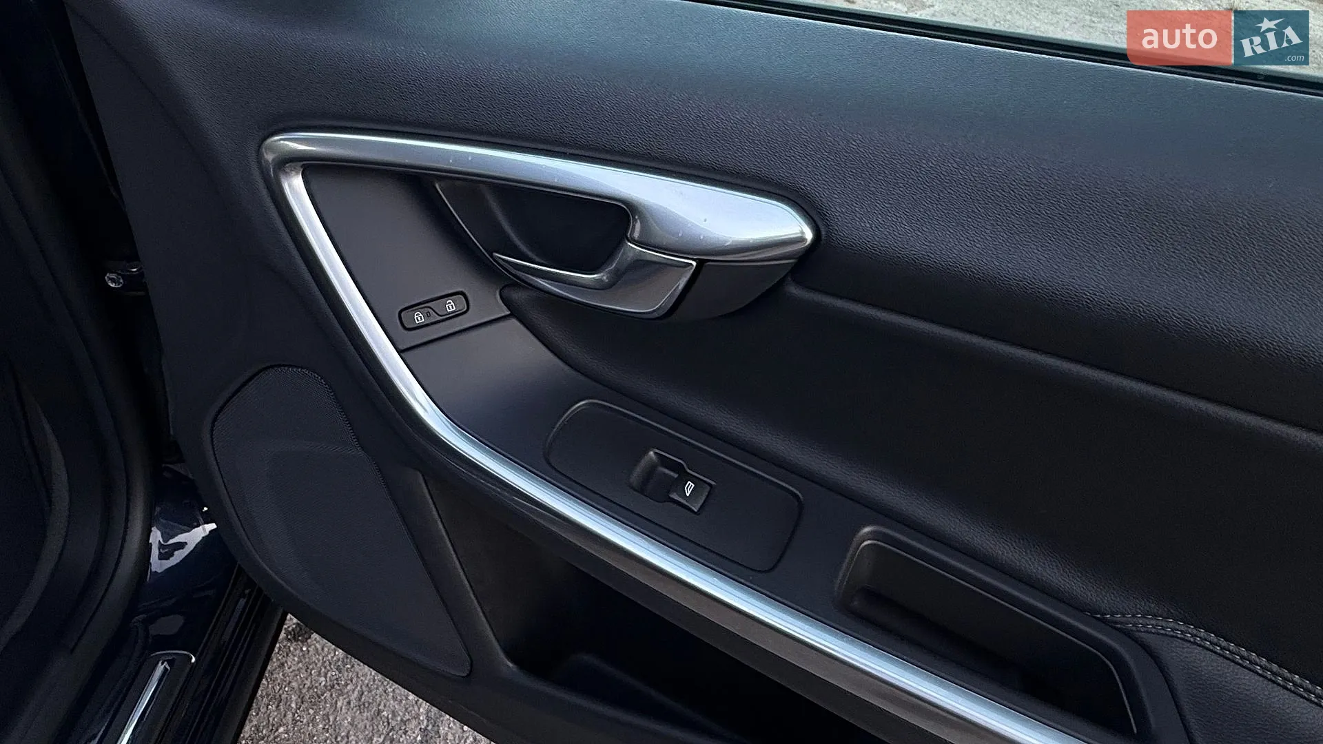 2016 Volvo V60 - мініатюра 37