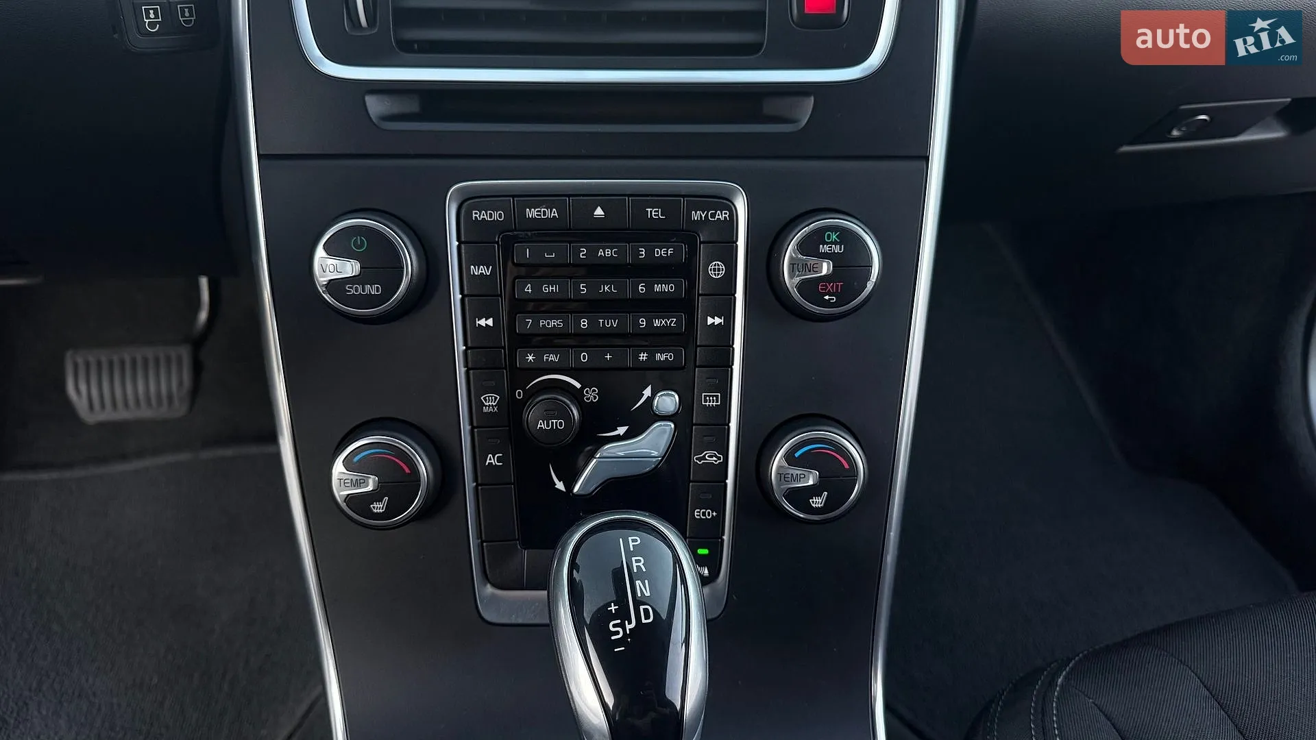 2016 Volvo V60 - мініатюра 46