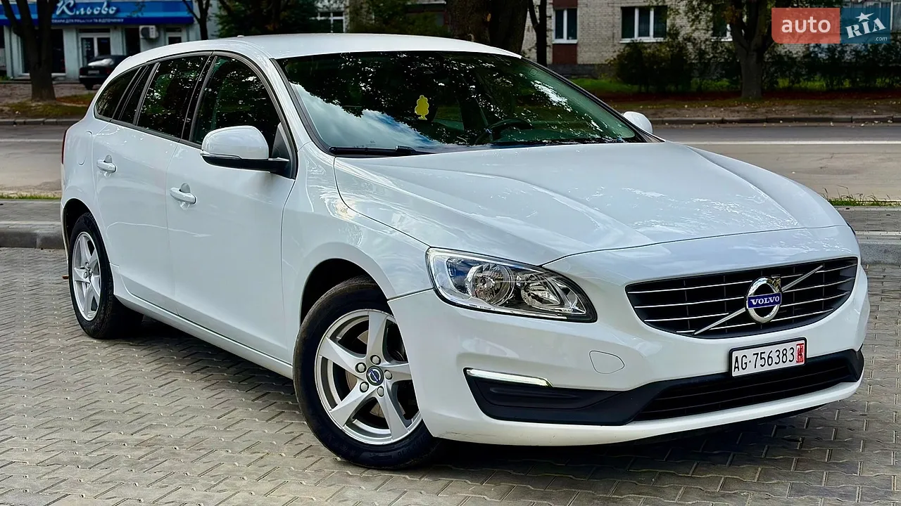 Volvo V60 2015