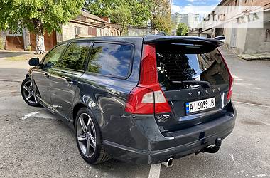 Универсал Volvo V70 2013 в 