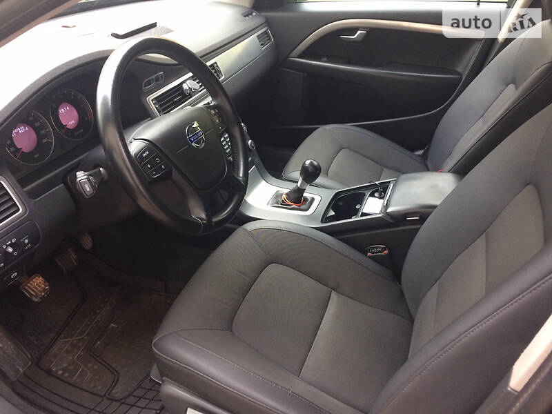 Універсал Volvo V70 2009 в Львові фото 7 Універсал Volvo V70 2009 в Львові