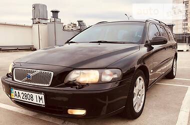 Универсал Volvo V70 2001 в Киеве