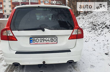 Універсал Volvo V70 2010 в Тернополі