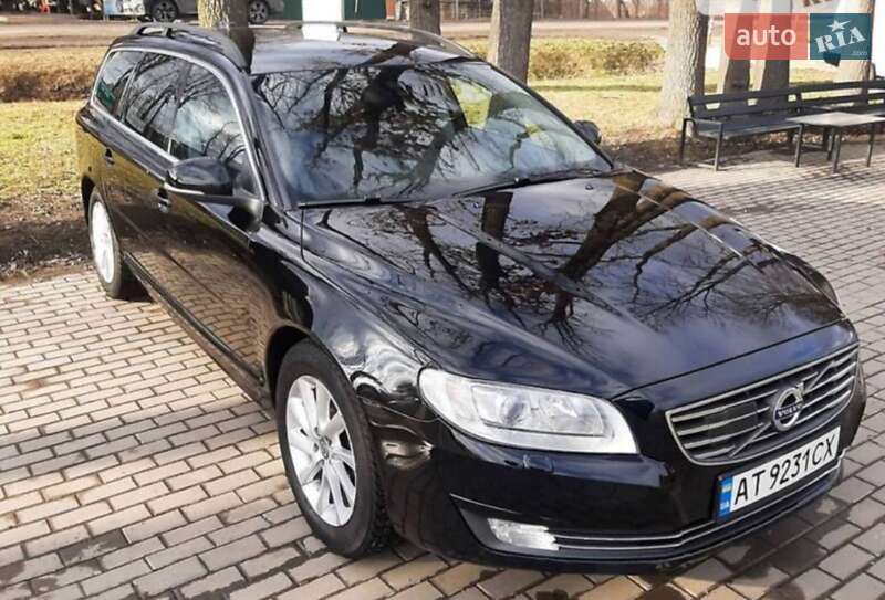 Volvo V70 2015