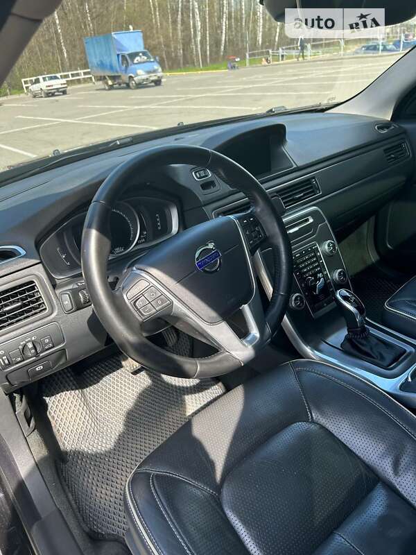 Универсал Volvo V70 2015 в Чернигове фото 33 Универсал Volvo V70 2015 в Чернигове